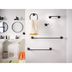 Moen_MY8786BL_2.jpg